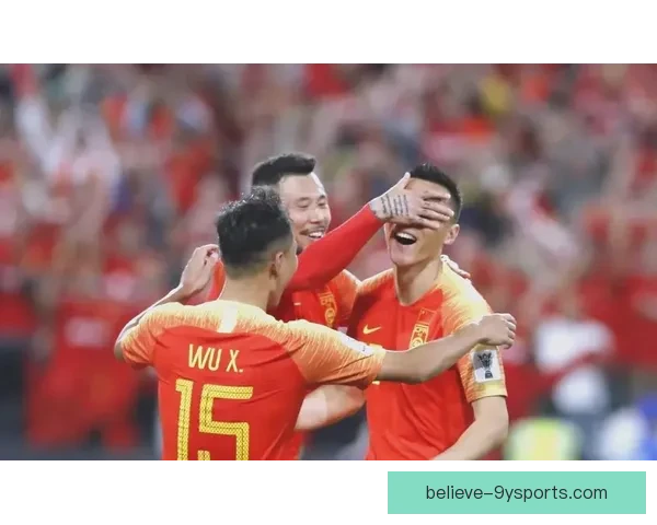 中国男足备战亚洲杯新阵容曝光 归化球员有望迎来首秀