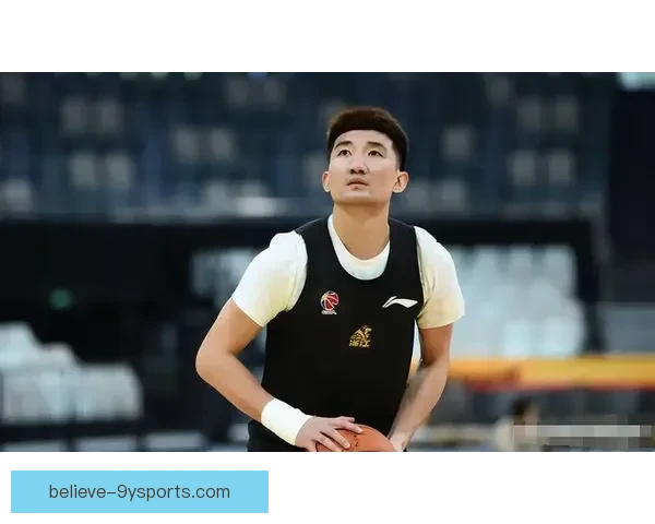 中国男篮力克强敌挺进世界杯八强 孙铭徽表现亮眼助力球队逆袭